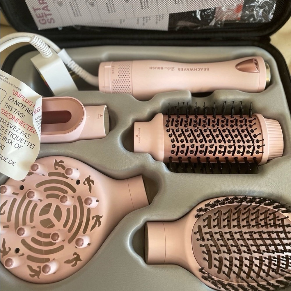 Beachwaver blow brush dryer in rose gold new